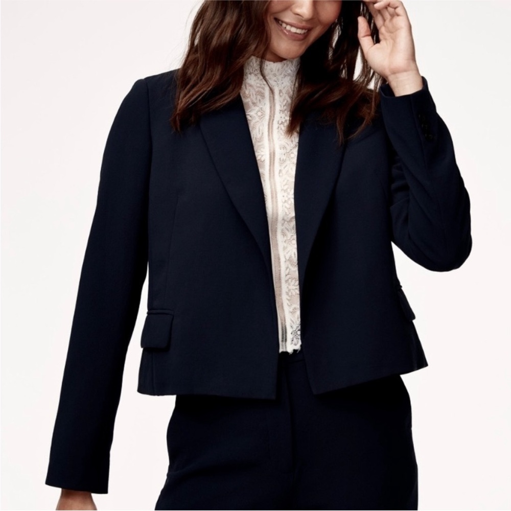 Aritzia Wilfred Deanne blazer. 🖤